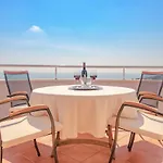 Mediterranean Blue Apartman